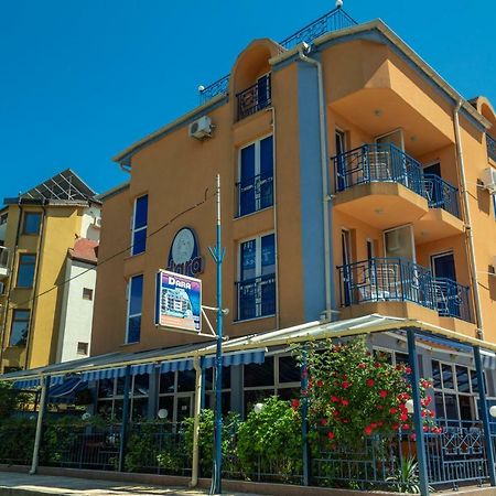 Dara Hotel Primorsko Luaran gambar