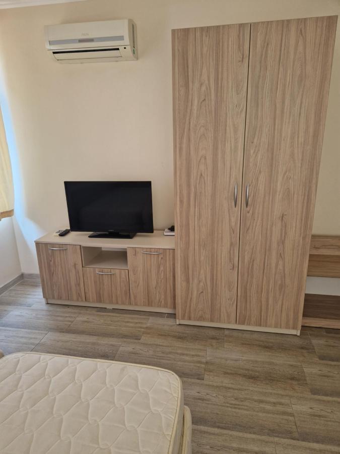 Dara Hotel Primorsko Luaran gambar