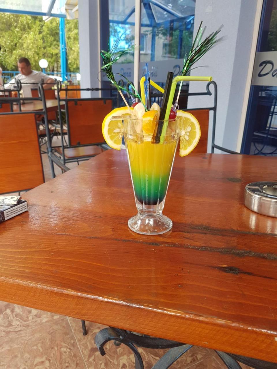 Dara Hotel Primorsko Luaran gambar