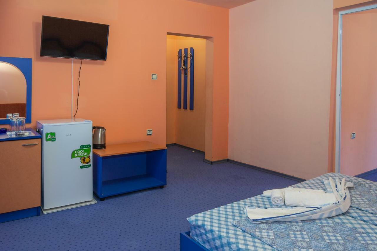 Dara Hotel Primorsko Luaran gambar
