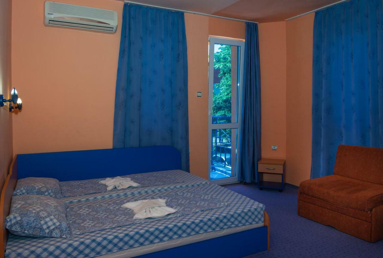 Dara Hotel Primorsko Luaran gambar
