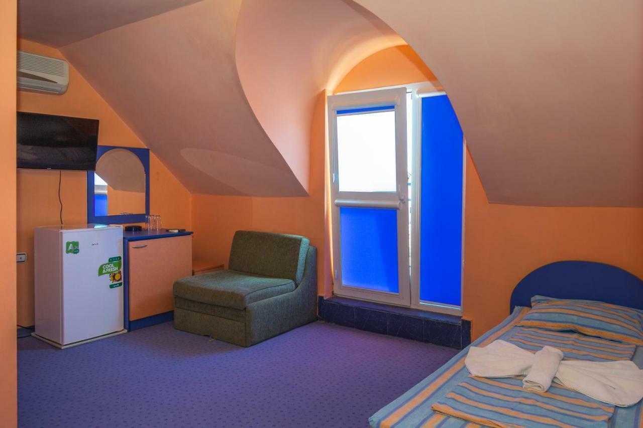 Dara Hotel Primorsko Luaran gambar