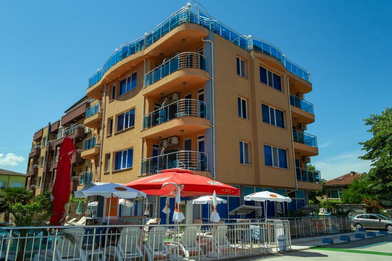 Dara Hotel Primorsko Luaran gambar