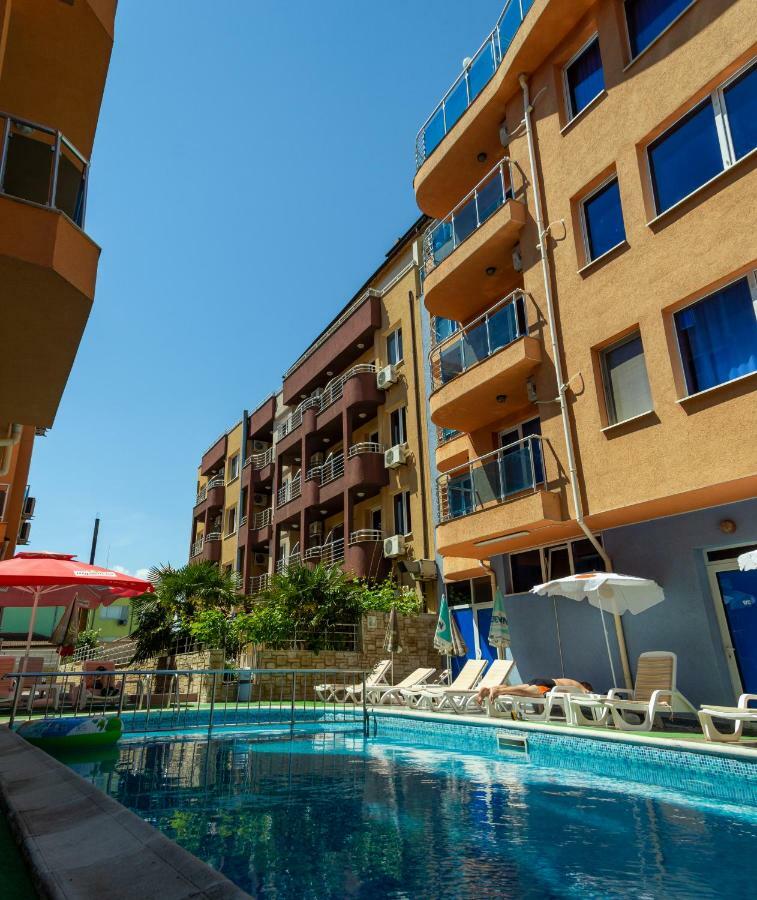 Dara Hotel Primorsko Luaran gambar