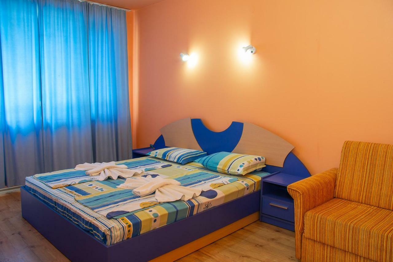 Dara Hotel Primorsko Luaran gambar